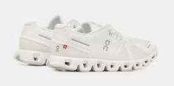 On Running Cloud 5 Womens Running Shoes (White) -Sale On Shoes 4d7fe9f5cb9f5f6d9e79e5580d640e46